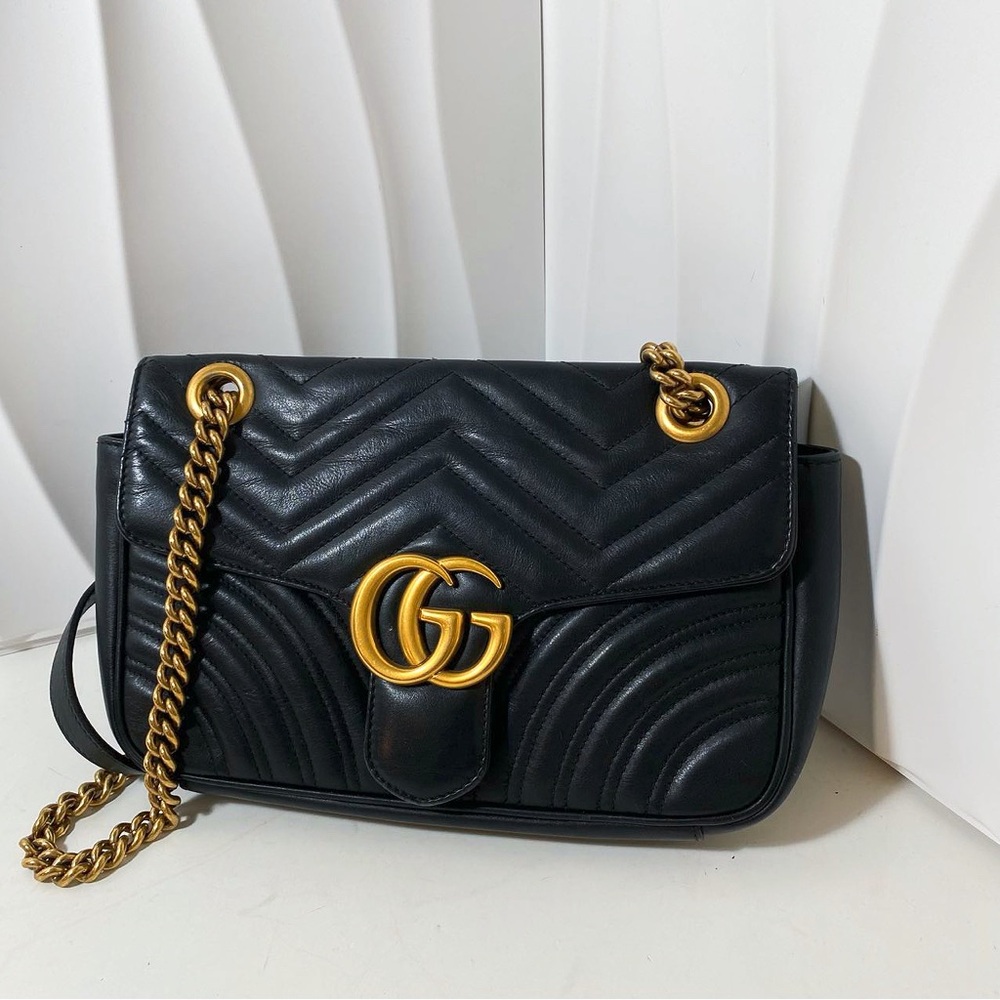 GUCCI GG Marmont Small Shoulder Bag Black Leather